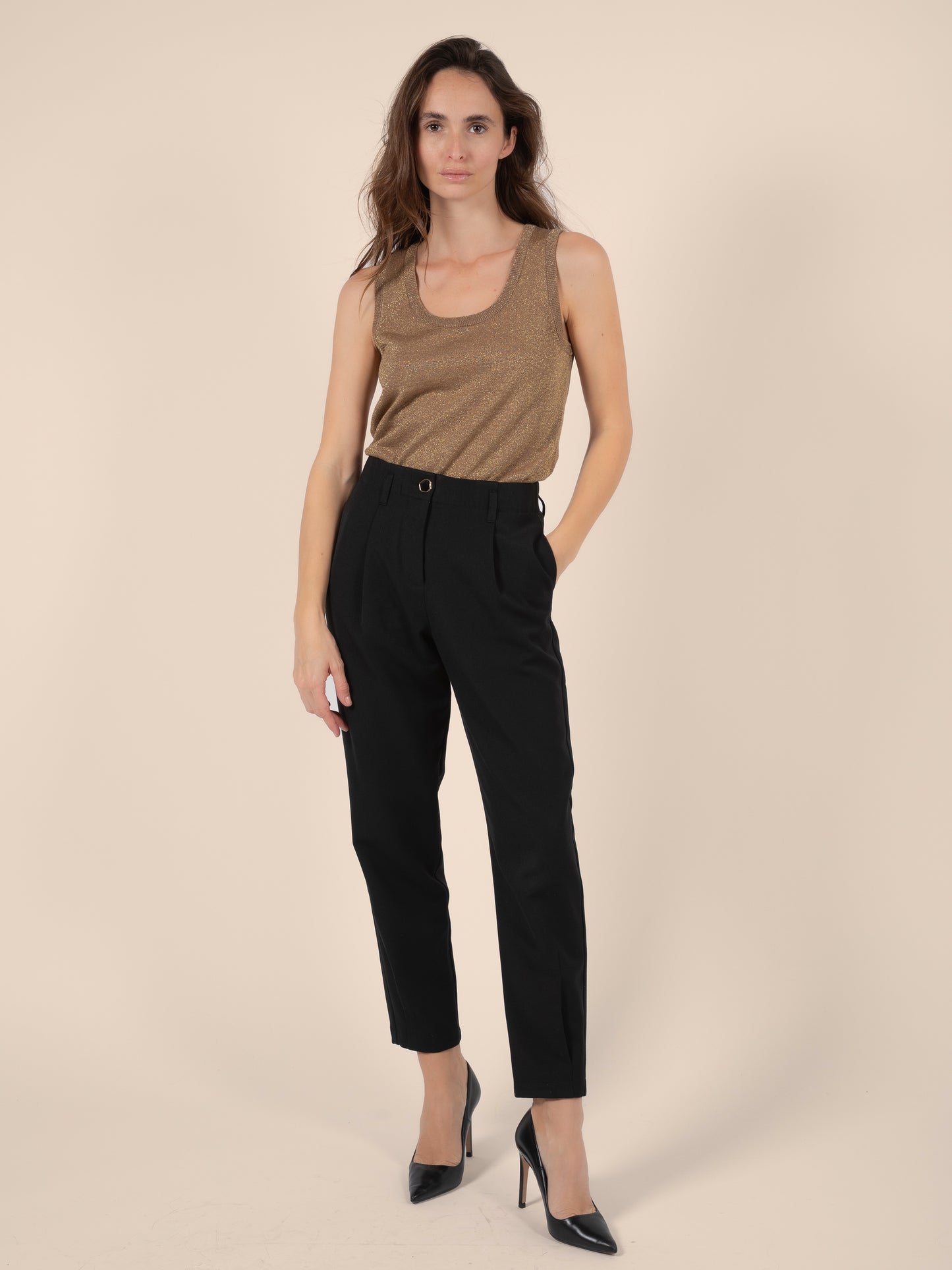 Bundfaltenhose in Schwarz