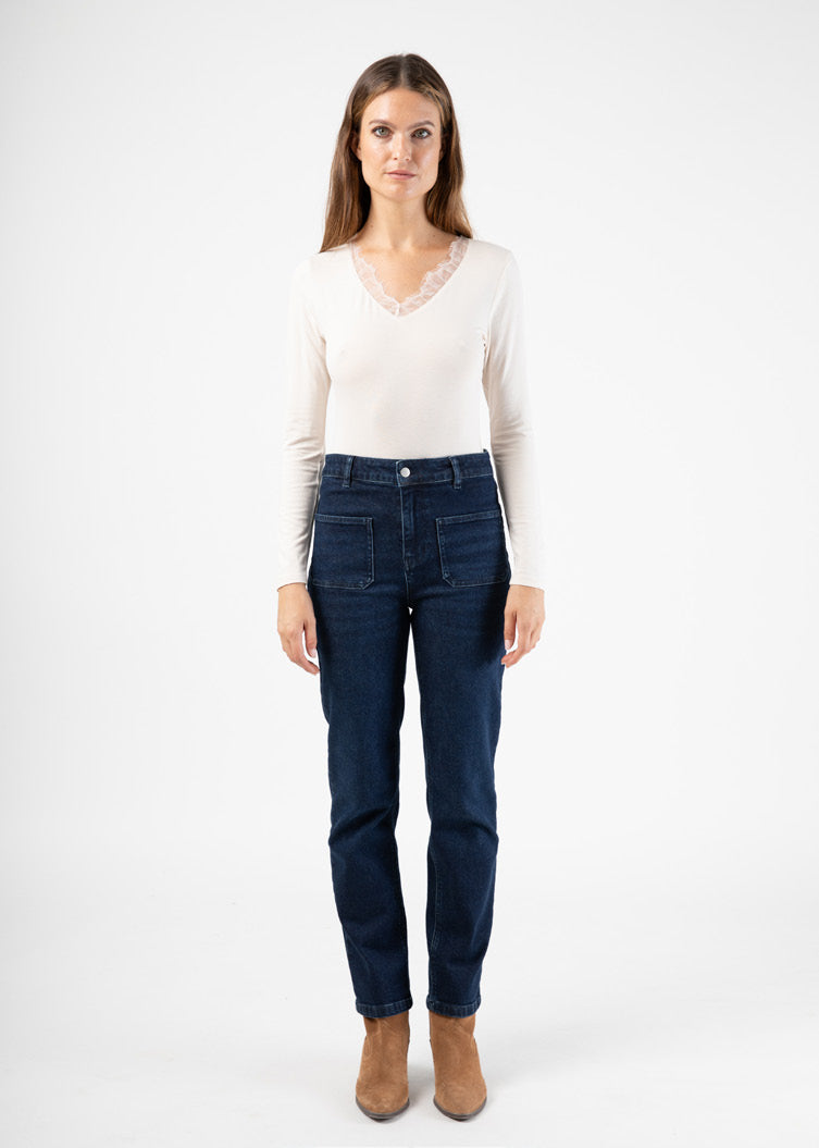 Jeans ROMY mit aufgesetzten Taschen