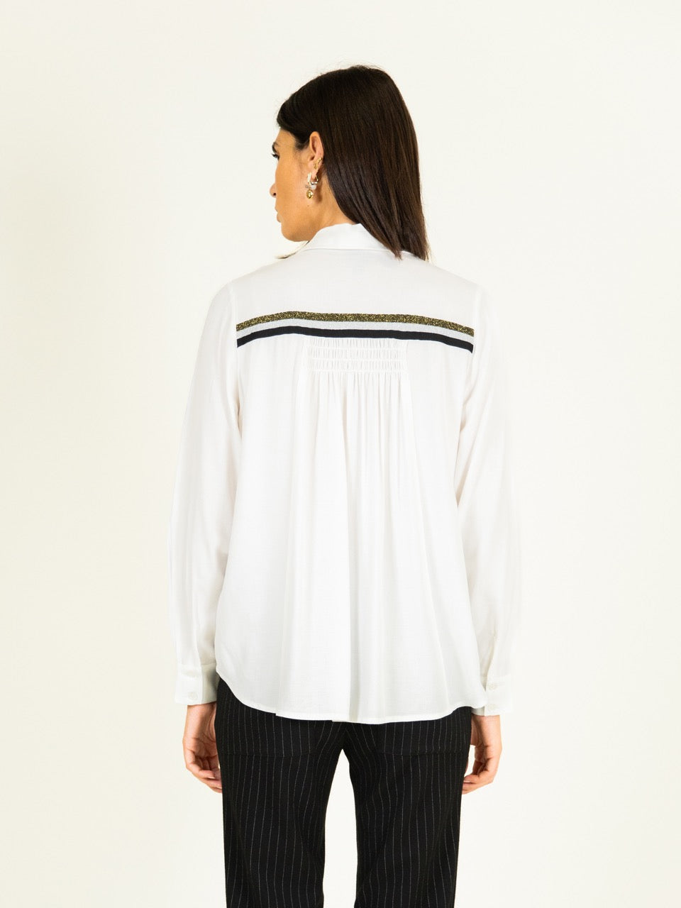 Hemd mit Lurex-Besatz