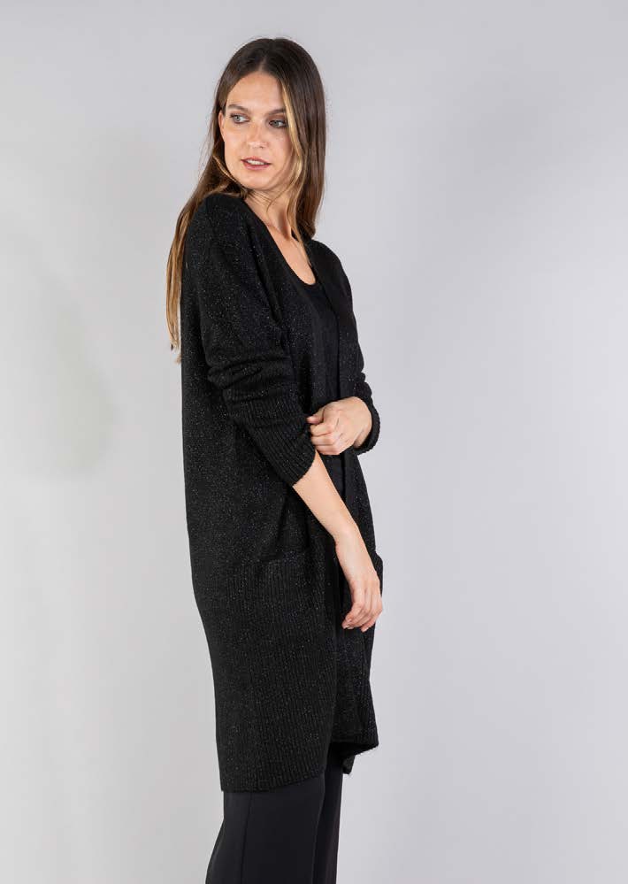 Lange Strickjacke in Schwarz
