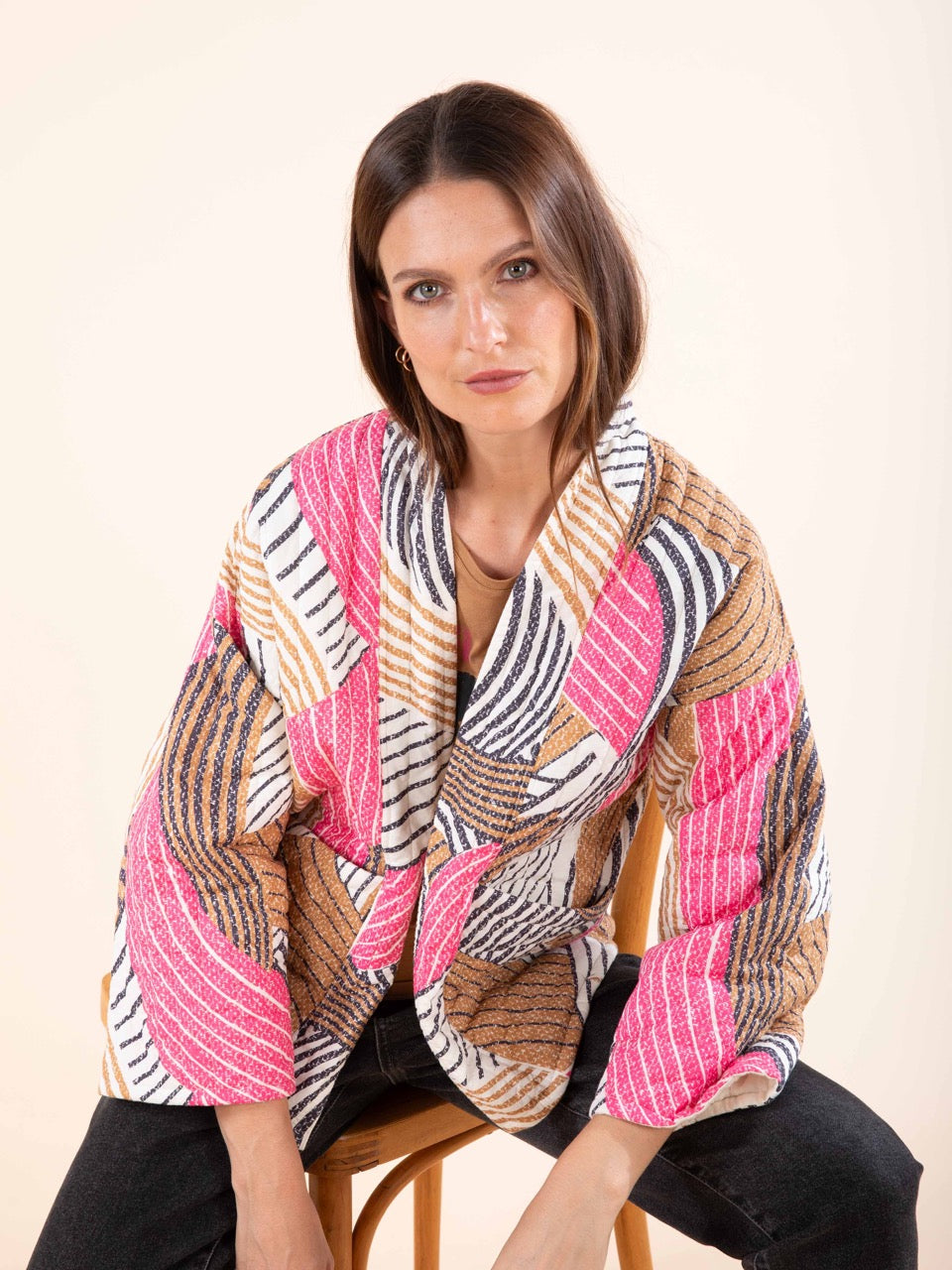 Gesteppte Kimonojacke mit Print