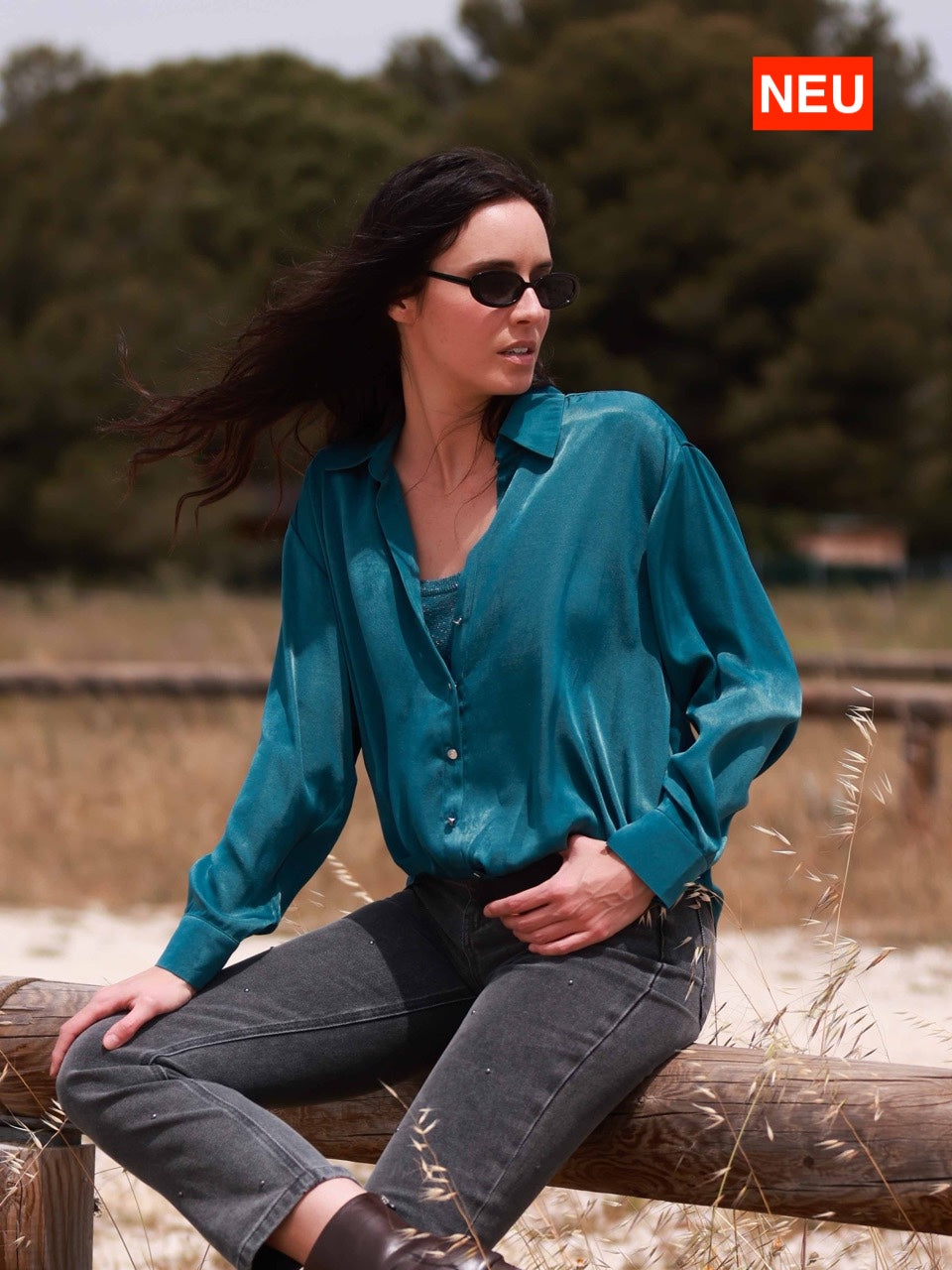 Satinierte Twist-Bluse
