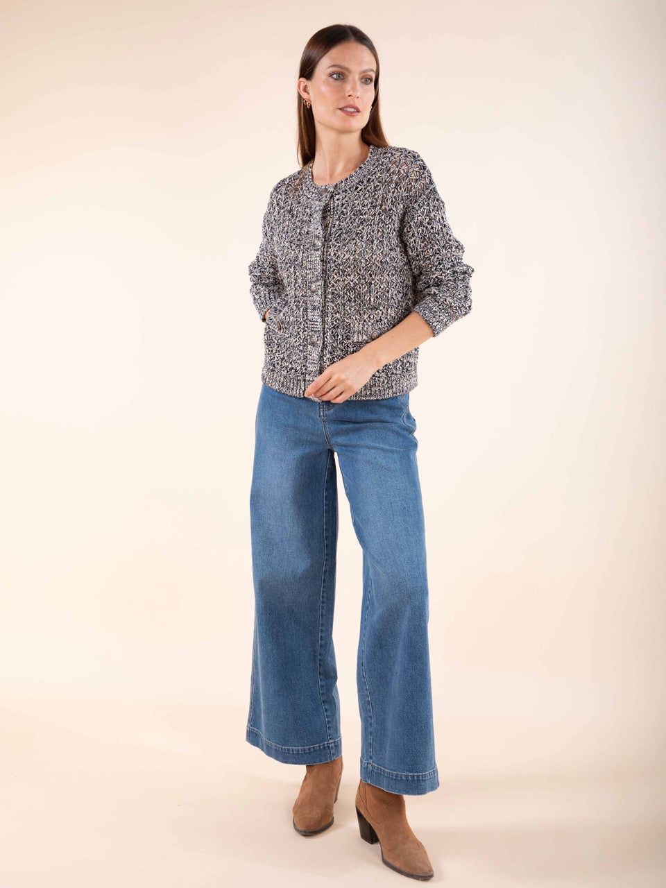 Dreifarbige Strickjacke