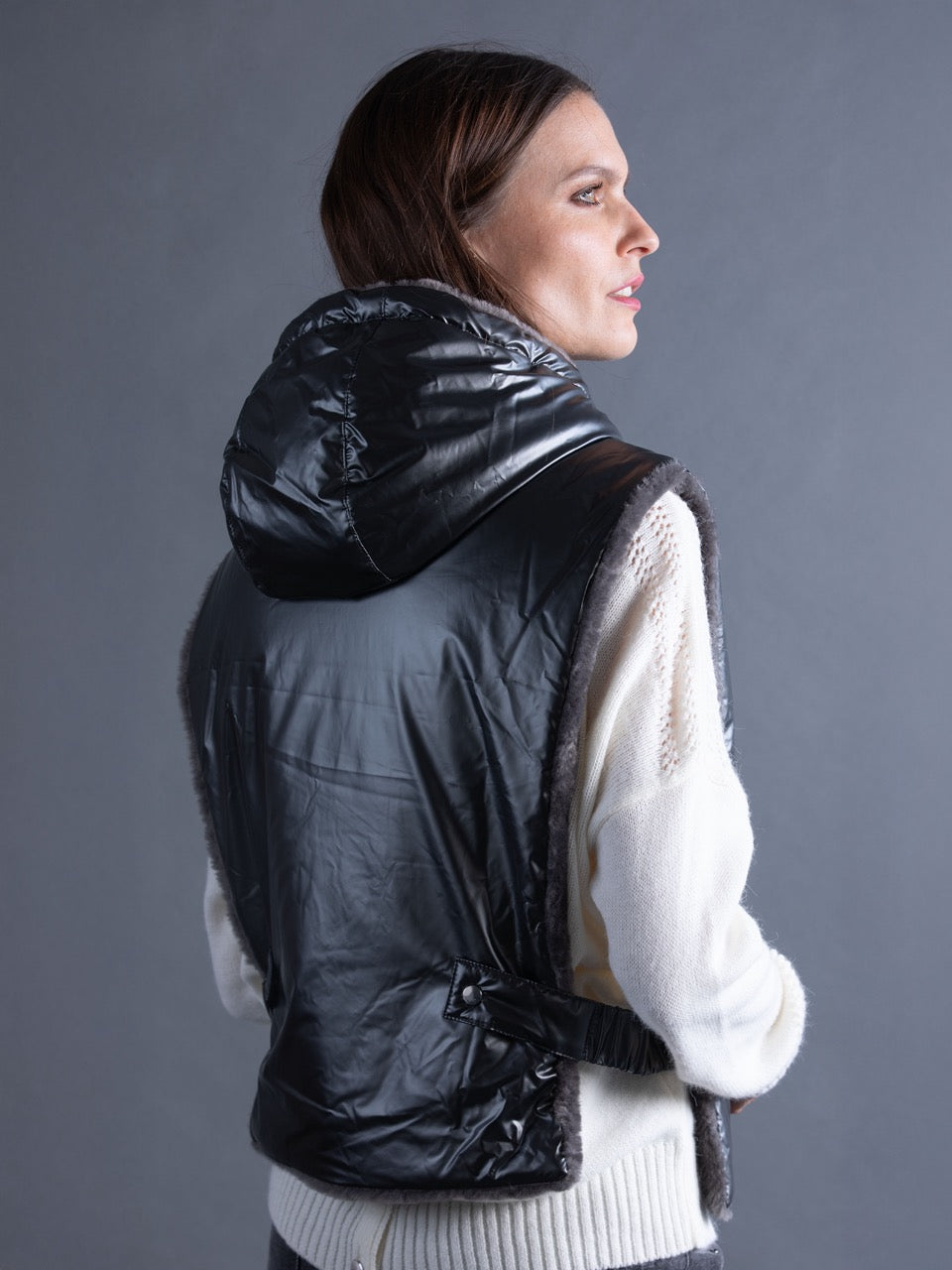 Wende-Daunenjacke mit Kapuze