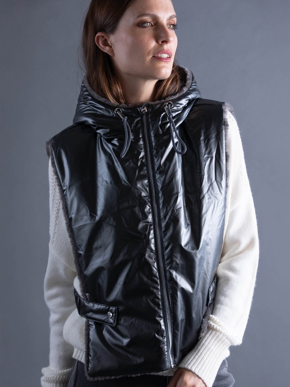 Wende-Daunenjacke mit Kapuze