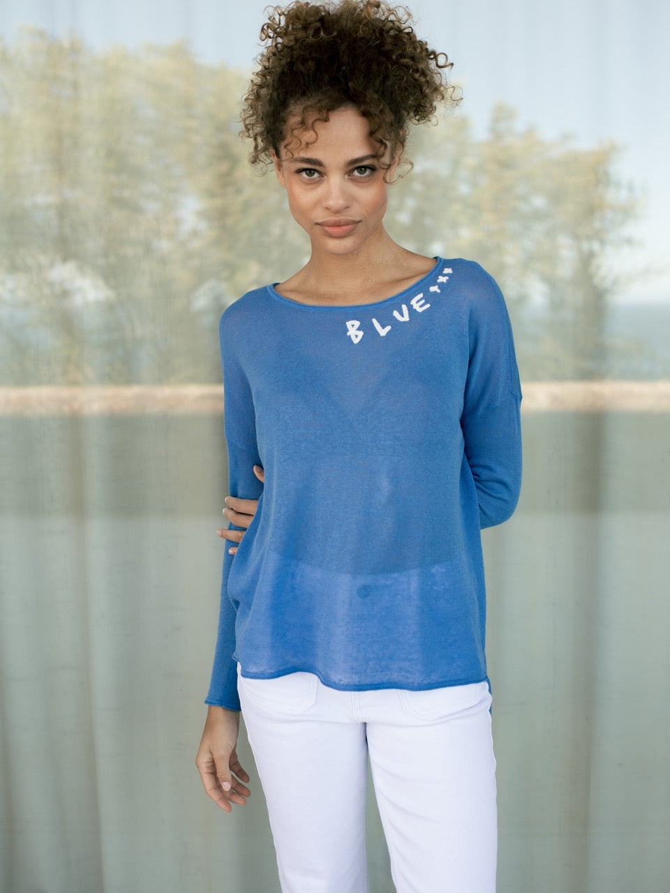Bestickter Pullover