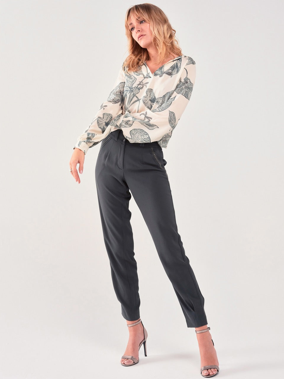 Bluse mit Palmendruck
