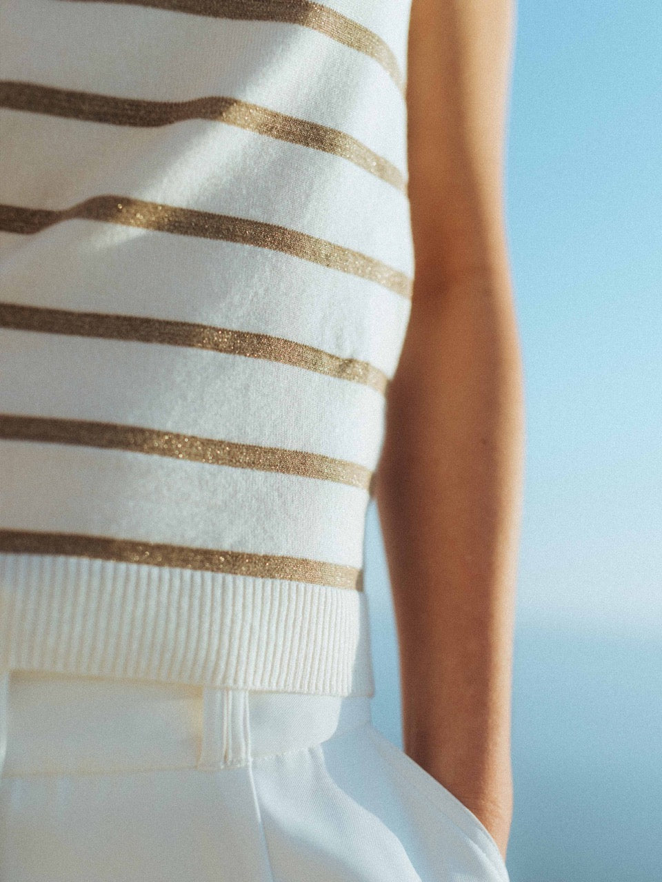 Marinière-Pulli mit Spitze, weiß