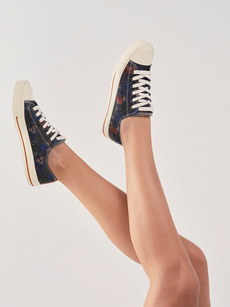 Bedruckte Sneakers