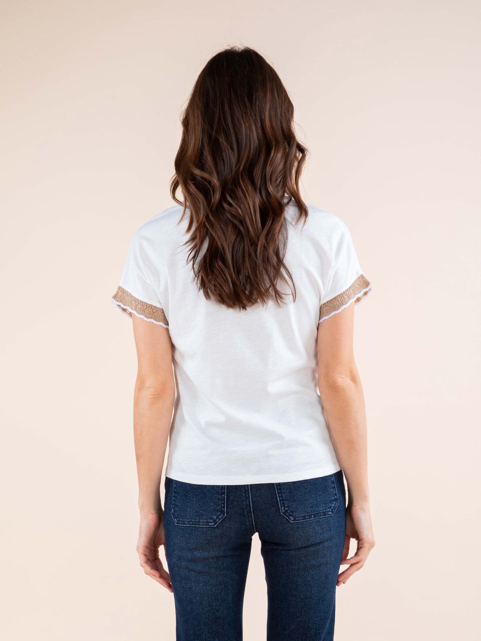 Verziertes T-Shirt in Weiß
