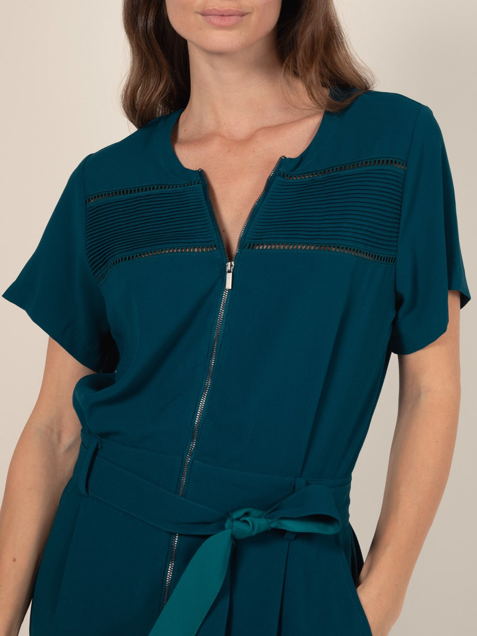 Kleid mit Reißverschluss in Canard