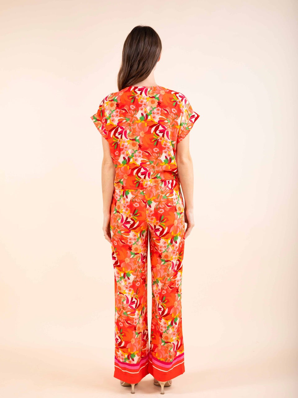Fließende Hose mit Blumenprint