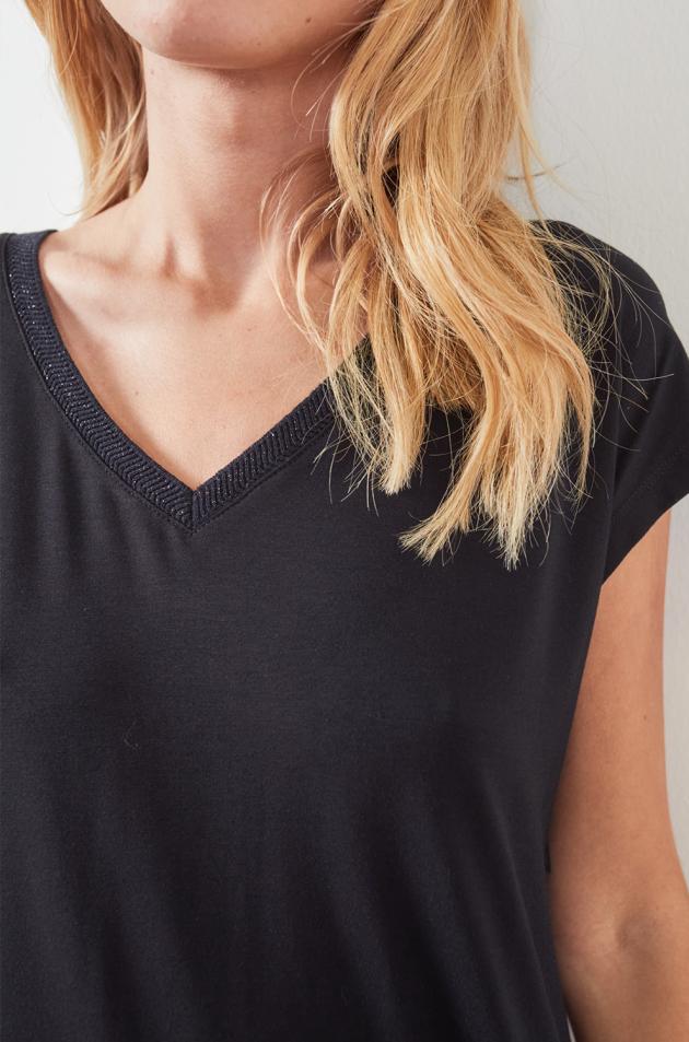 T-Shirt mit V-Ausschnitt JADE