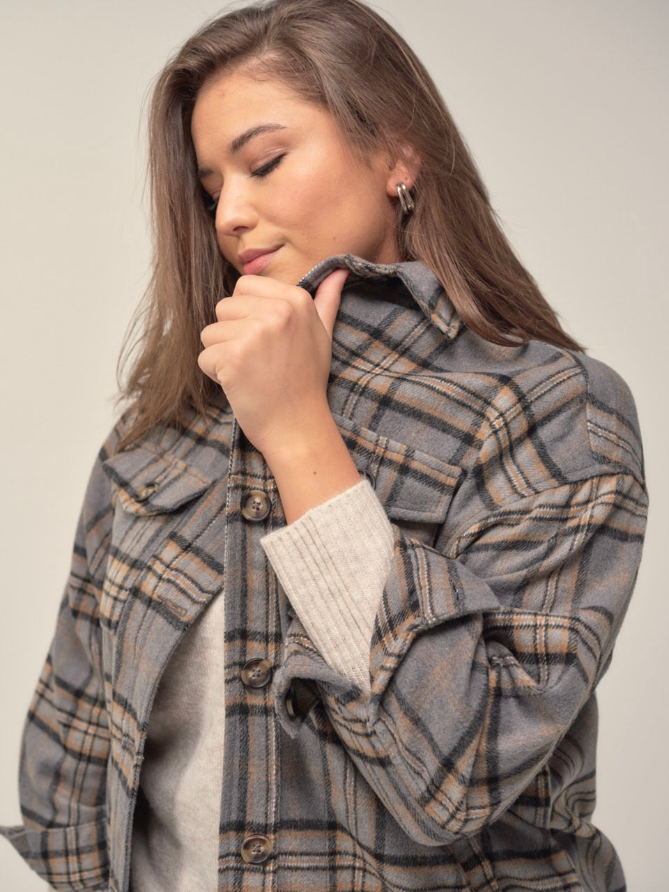 Lange karierte Jacke
