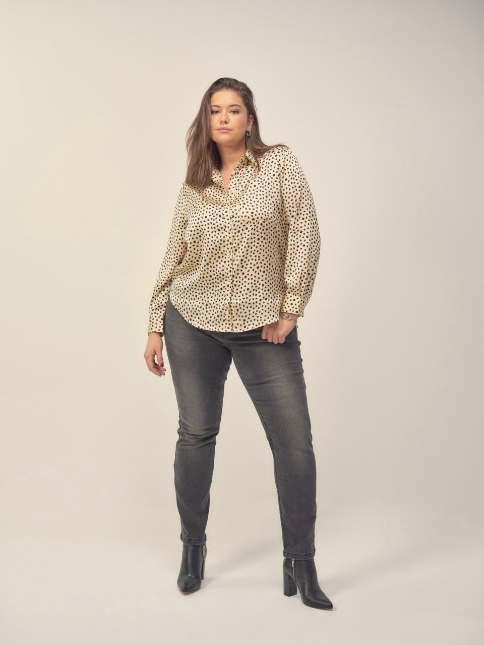 Jeans KATE mit Gürtelapplikation