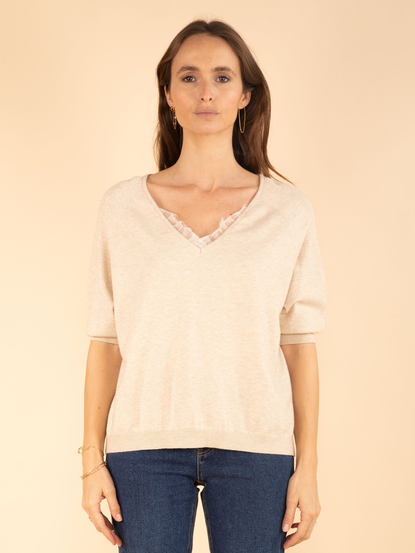 Pullover mit Spitzendetail