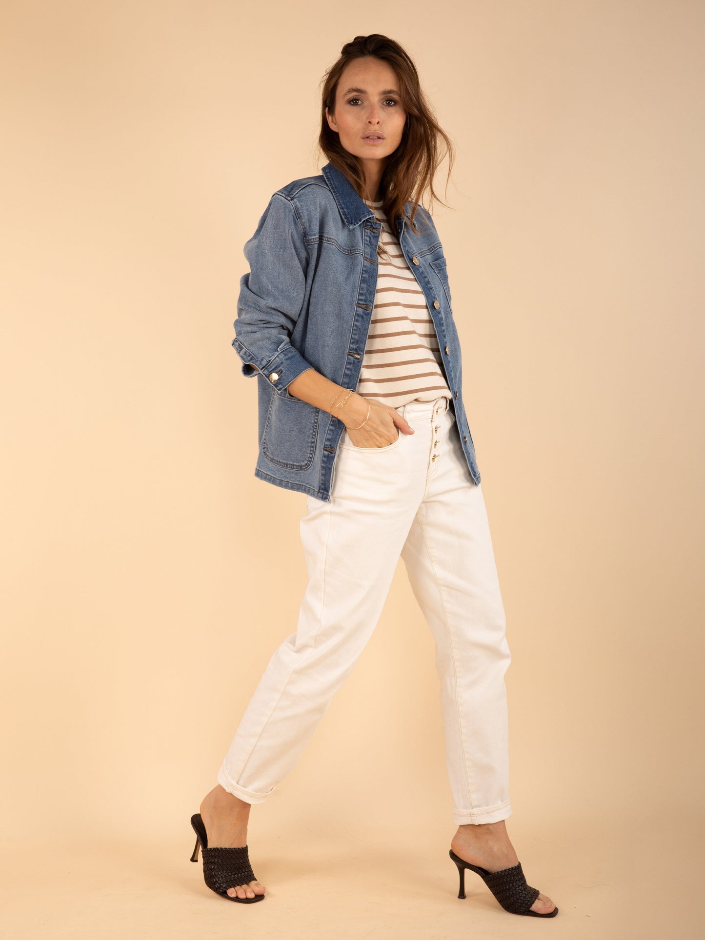 Jeansjacke mit Taschen