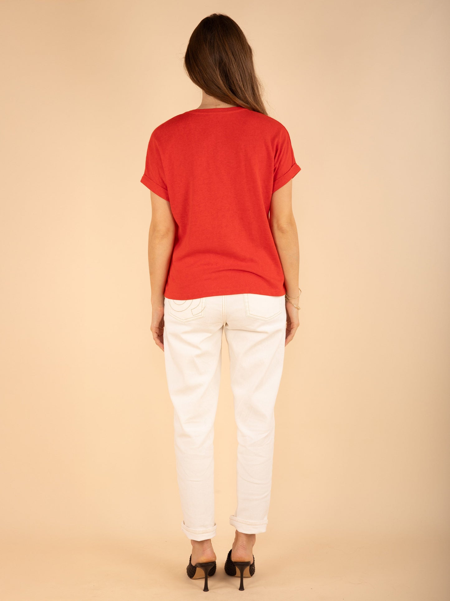 Bedrucktes T-Shirt mit V-Ausschnitt in Orange