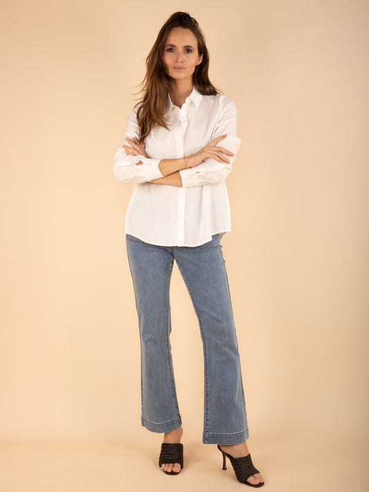 Einfarbiges, gerade geschnittenes Hemd