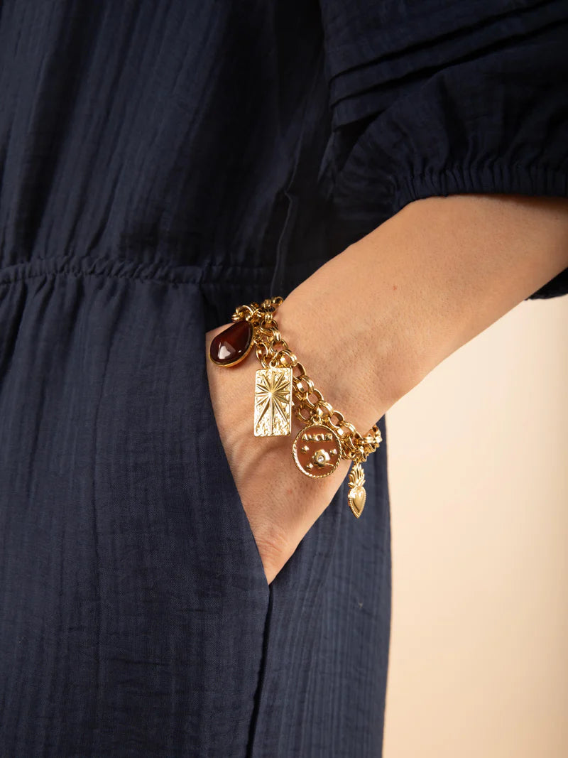 Halskette mit Anhängern