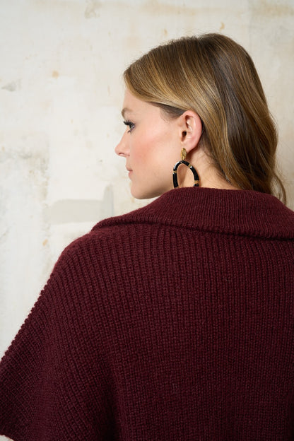 Ärmellose Strickjacke PERLA in Ecru
