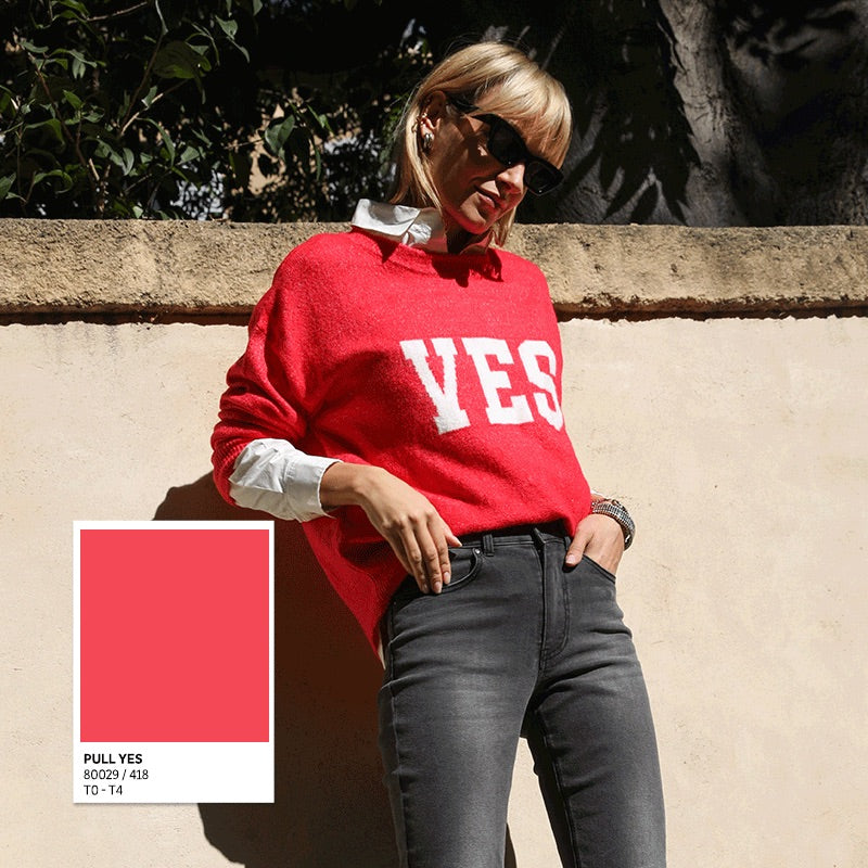 Pullover YES in Rot