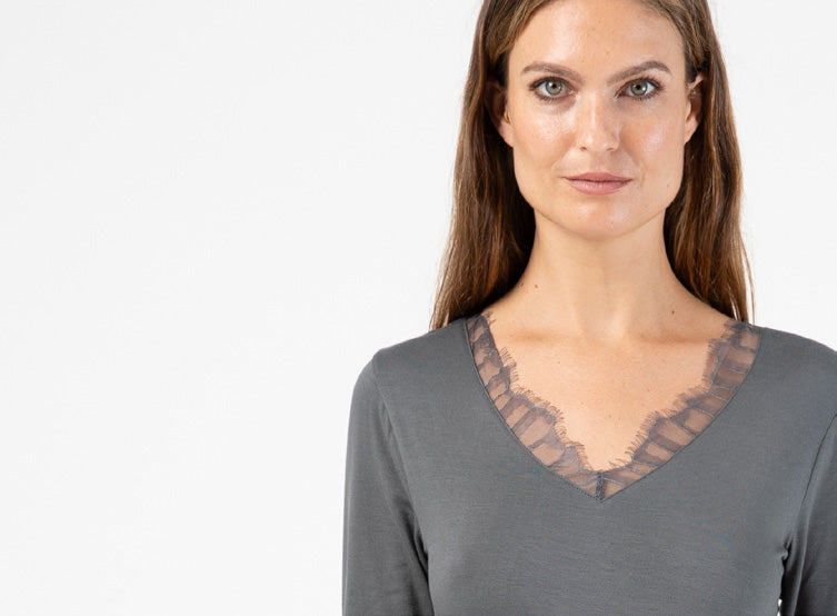 T-Shirt mit Spitze MONICA in Grau