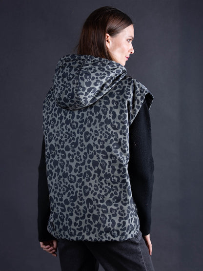 Ärmellose Daunenjacke mit Print