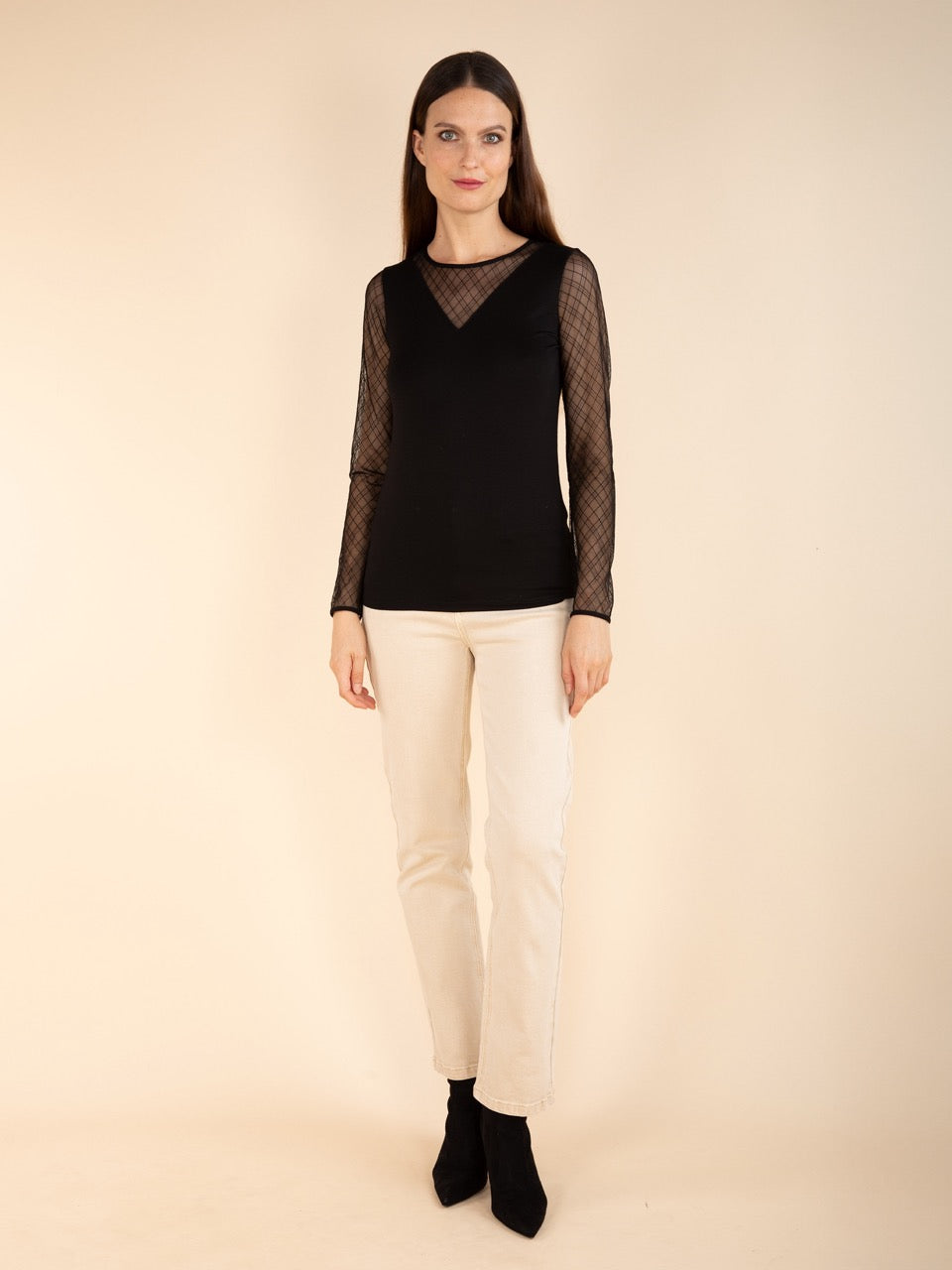 Top mit Spitzenärmeln