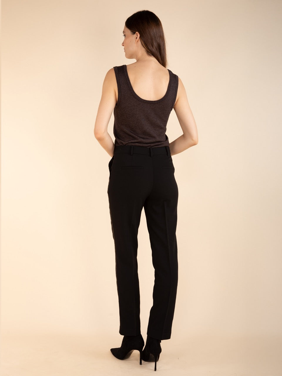 Gerade Hose mit glänzendem Saum