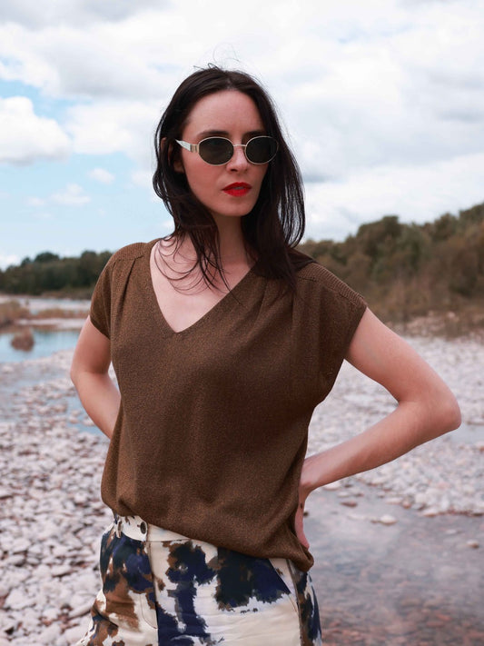 Kurzärmeliger Lurex-Pullover in Messing