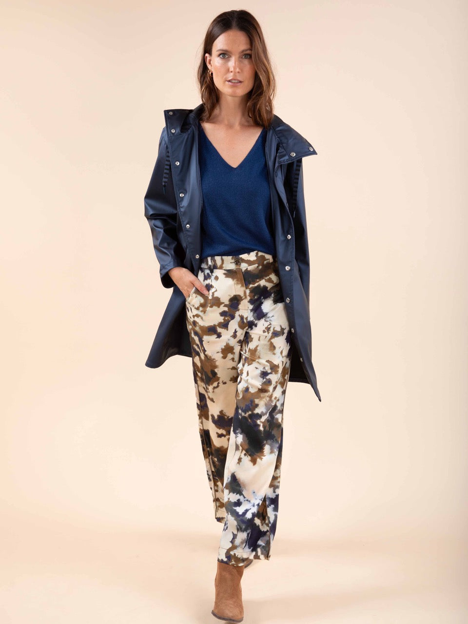 Kurzärmeliger Lurex-Pullover in Tinte