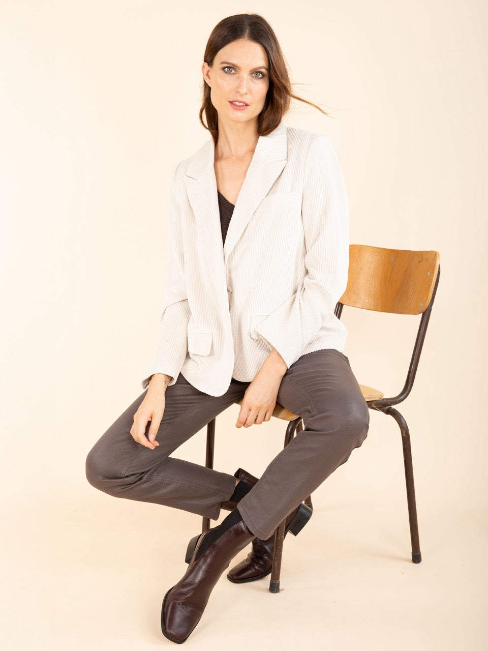 Glänzende Hose – KATE in Marone