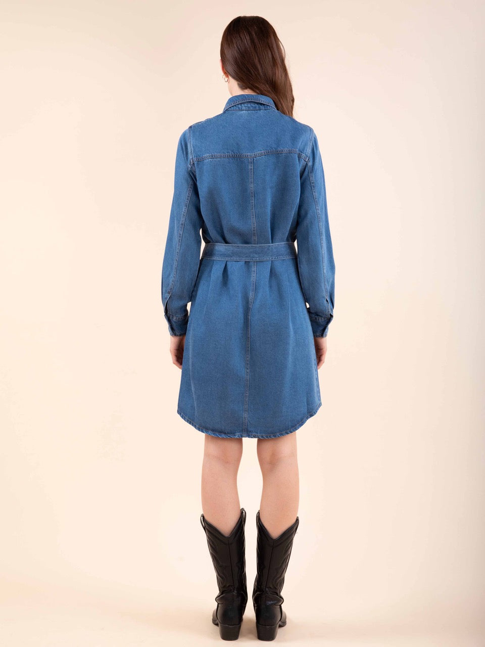 Jeanskleid mit Nieten