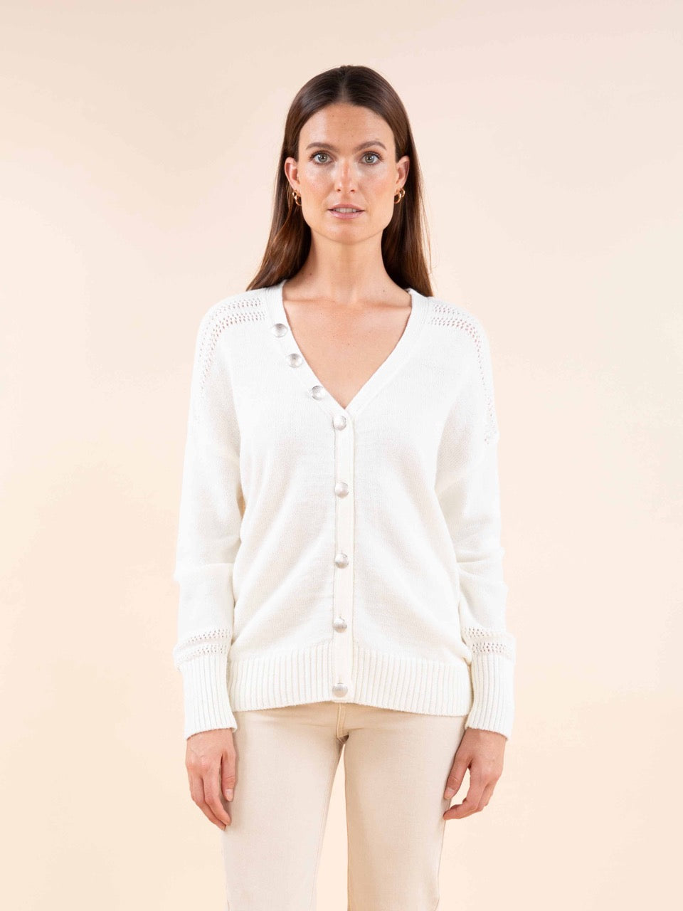 Reverso-Strickjacke aus Mischwolle in Elfenbein