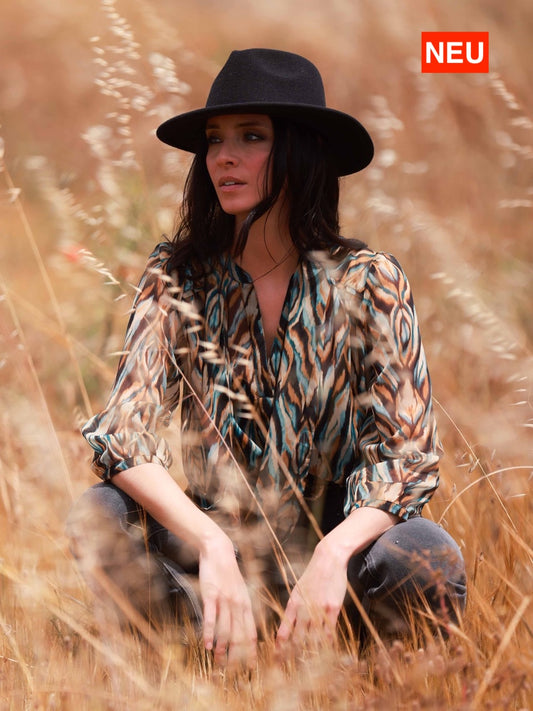 Fließende Bluse mit Pfauenprint