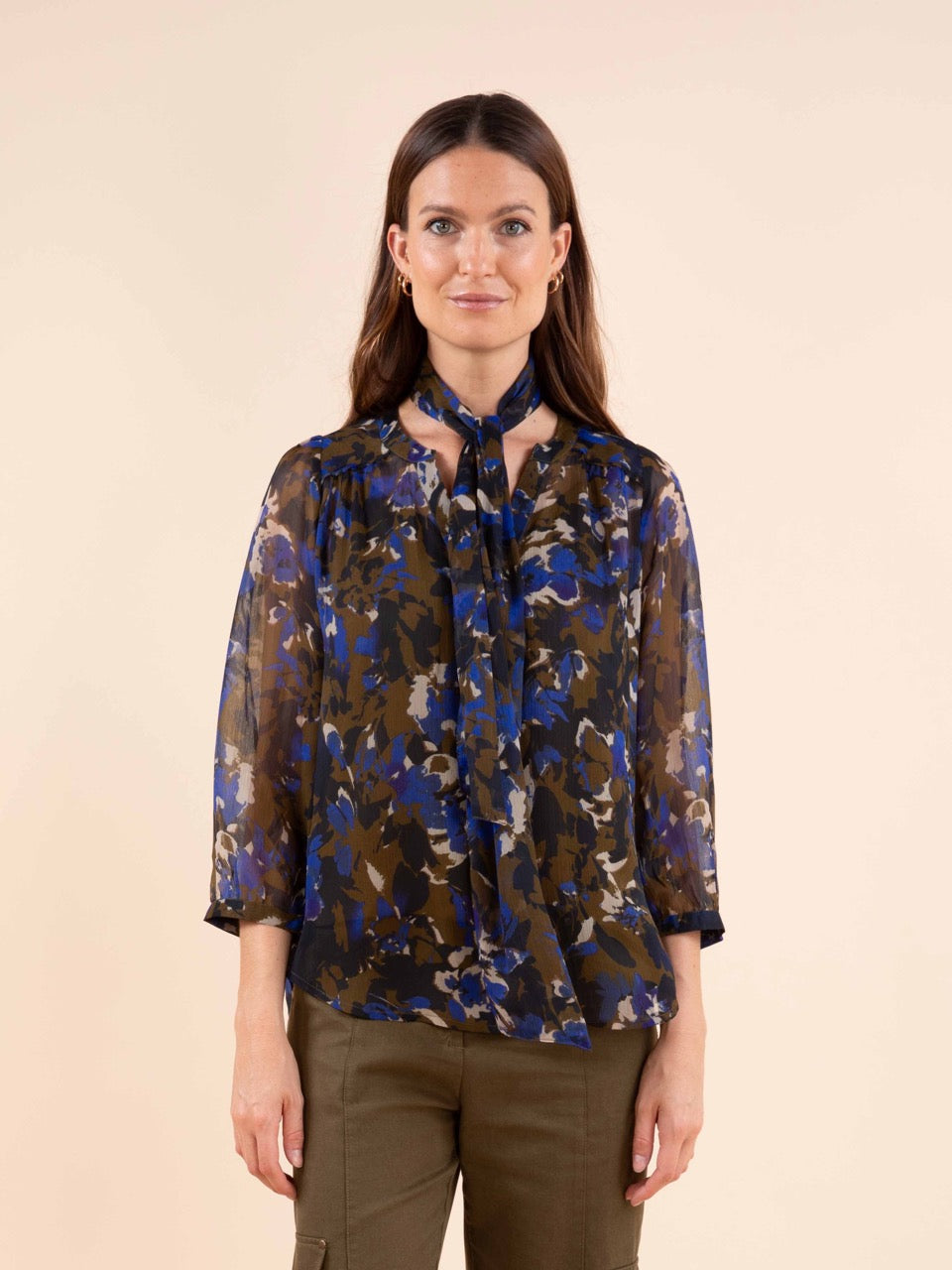 Fließende Bluse mit Blumenprint