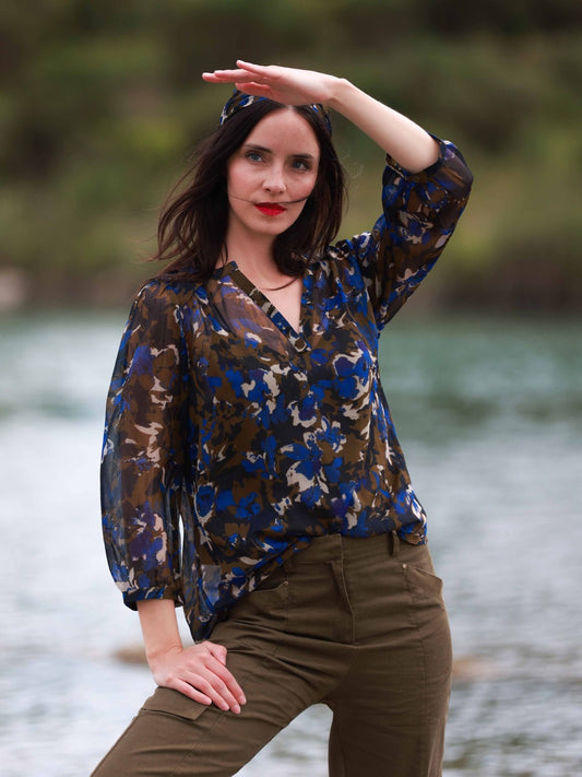 Fließende Bluse mit Blumenprint