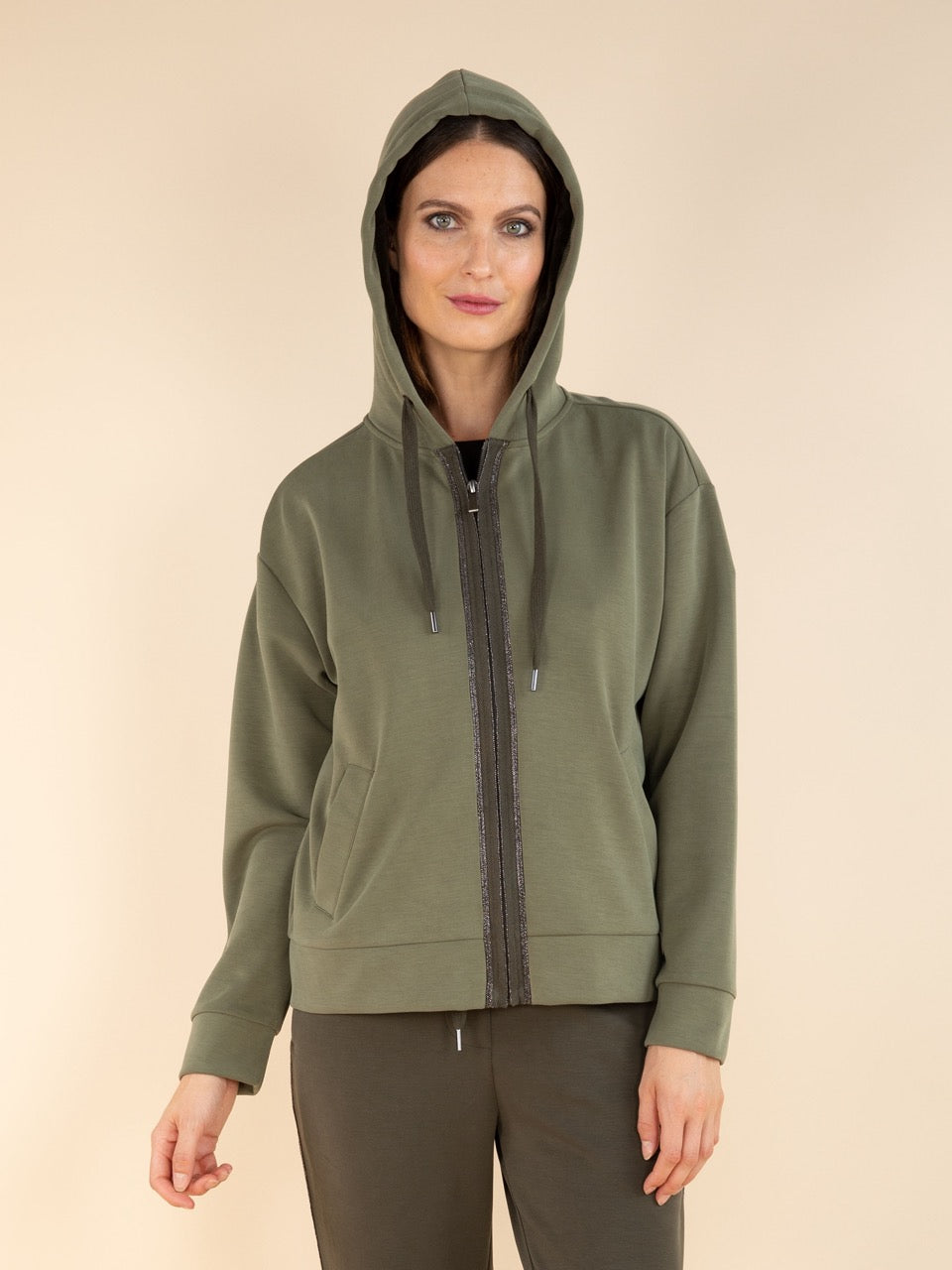 Lässige Jacke mit Kapuze