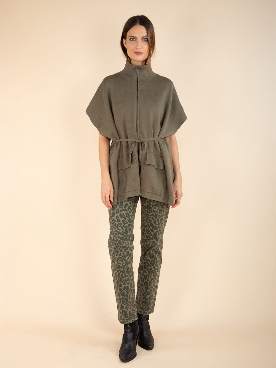 Gerade Hose mit Leopardenmuster