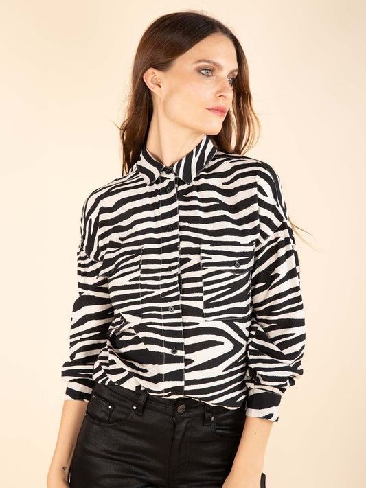Bluse mit Zebradruck in Schwarz