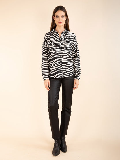 Bluse mit Zebradruck in Schwarz