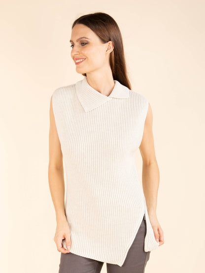 Ärmelloser Pullover mit Reißverschluss in Graubeige