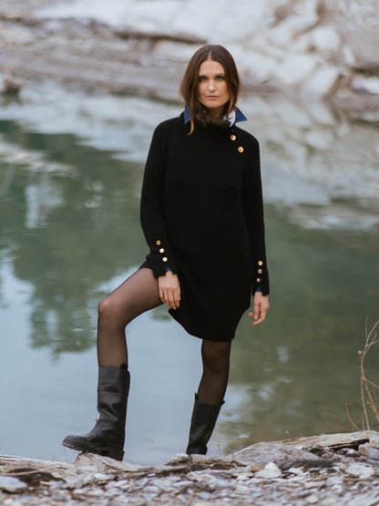Geknöpftes Pulloverkleid