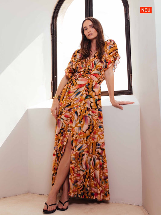 Geschlitztes langes Kleid