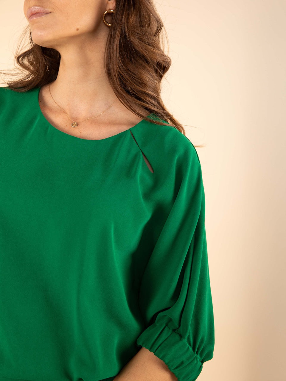 Kleid mit Fledermausärmeln