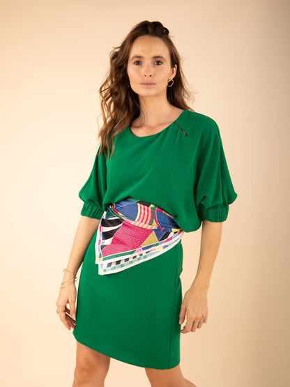 Kleid mit Fledermausärmeln