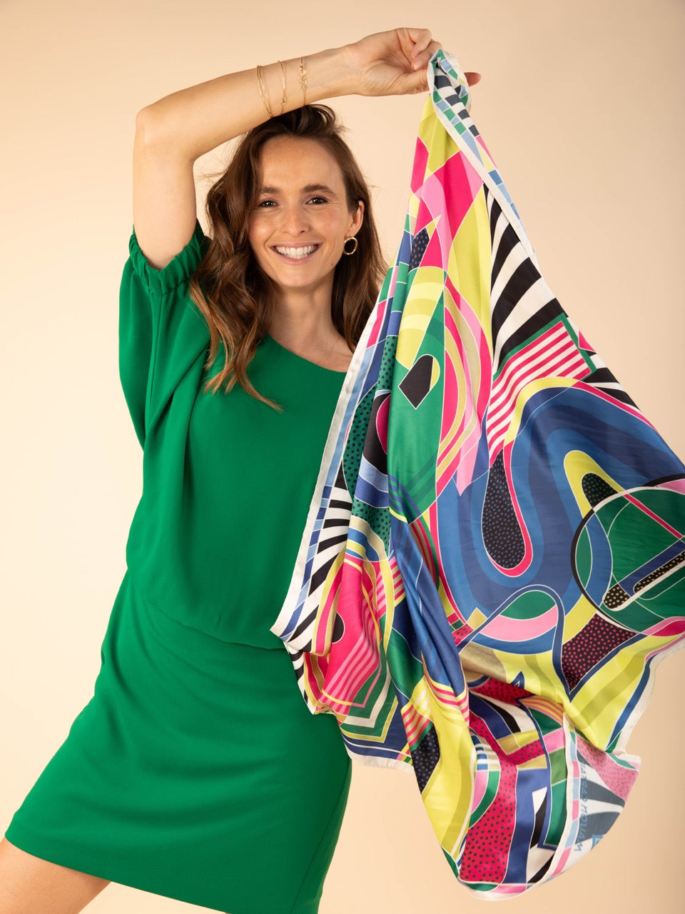 Bunter Satinschal