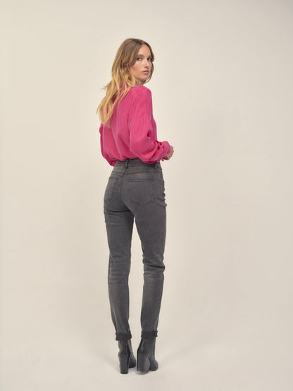 Jeans KATE mit Gürtelapplikation